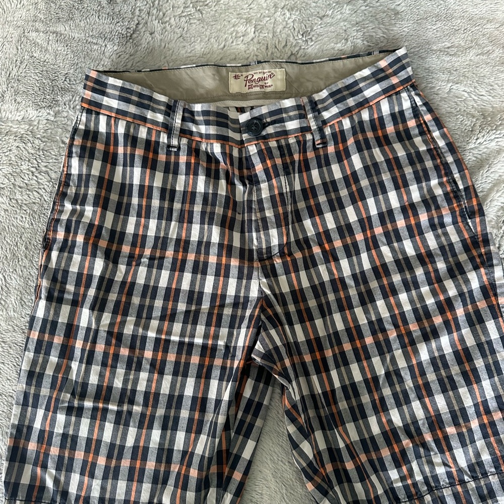 Plaid Men’s Shorts in Grey, Orange, and White size 30 nwot